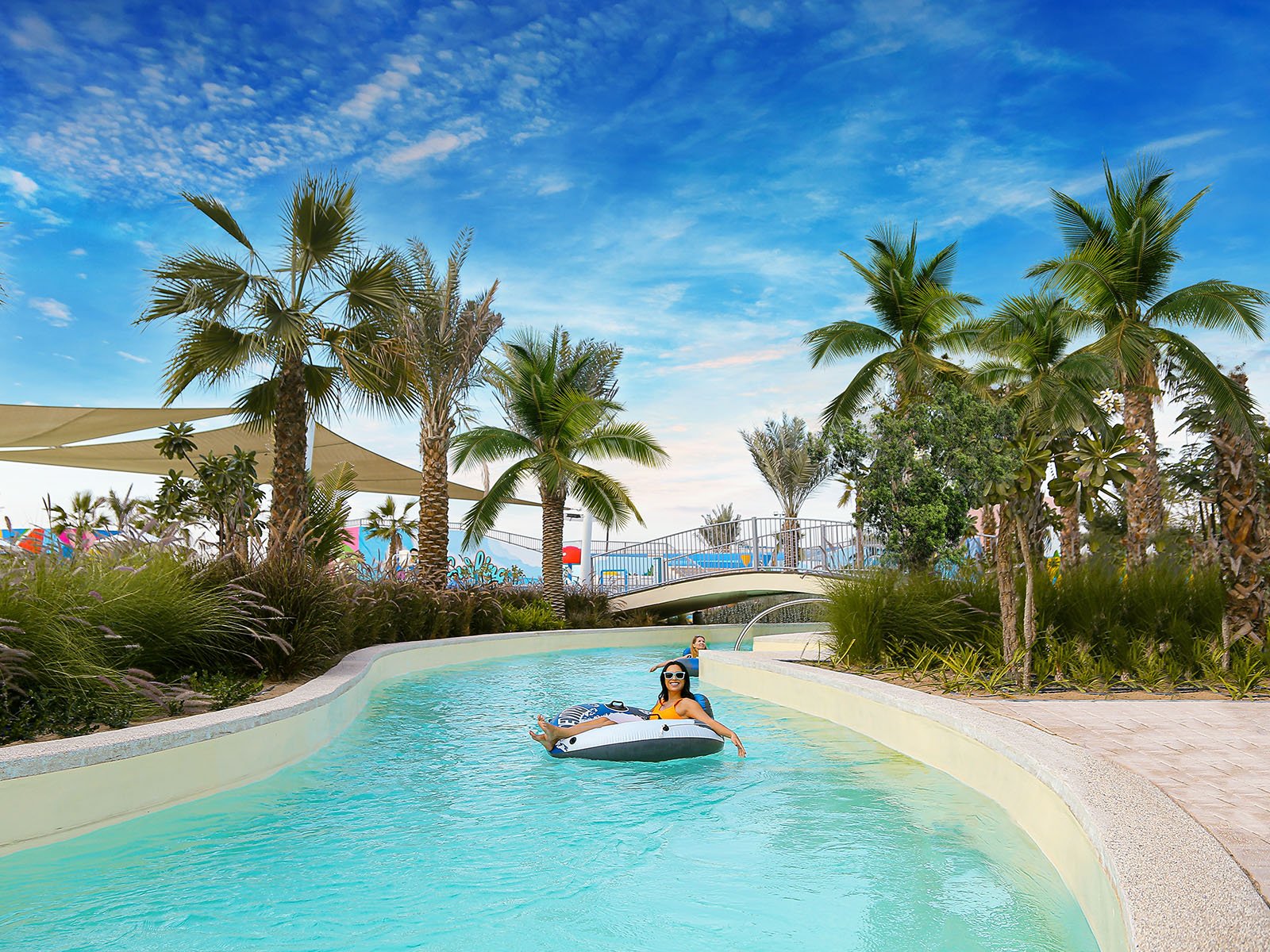 DAMAC_Hills_2-Amenities-02-Lazy-River-4x3